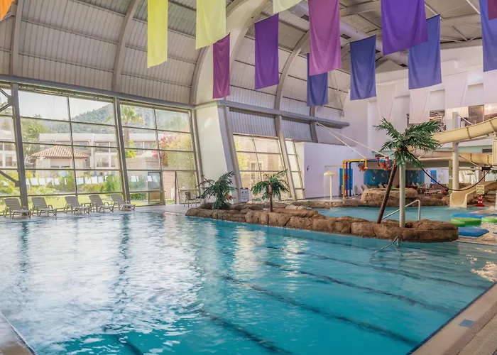 Aqua Fantasy Aquapark & 5* كوشاداسيه