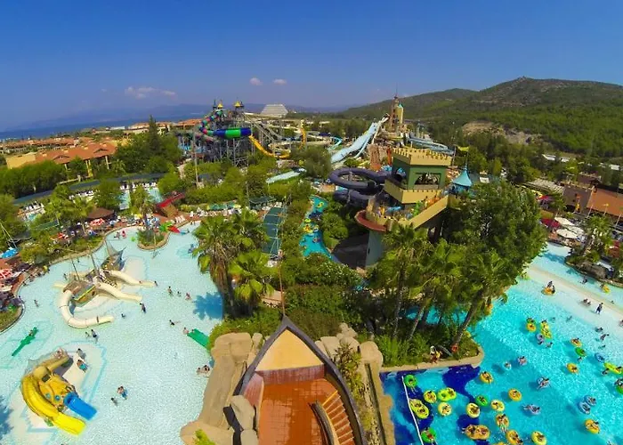 Aqua Fantasy Aquapark & فندق