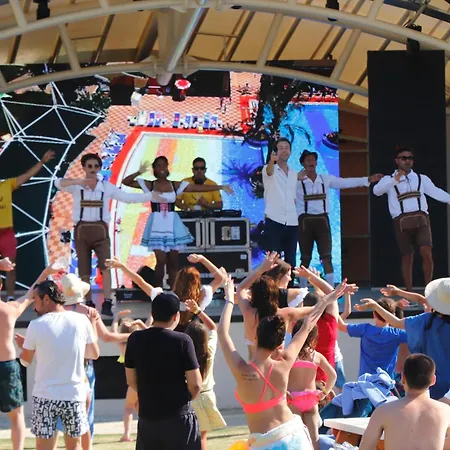 Hotel Aqua Fantasy Aquapark & 5*
