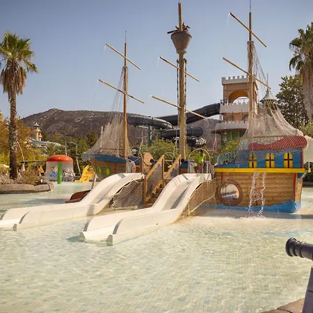 Szálloda Aqua Fantasy Aquapark &