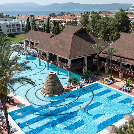 Ξενοδοχείο Aqua Fantasy Aquapark &